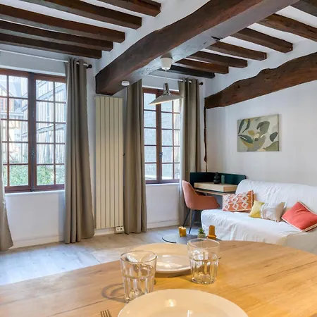 Apartment Valerie - Confortable Centre De
